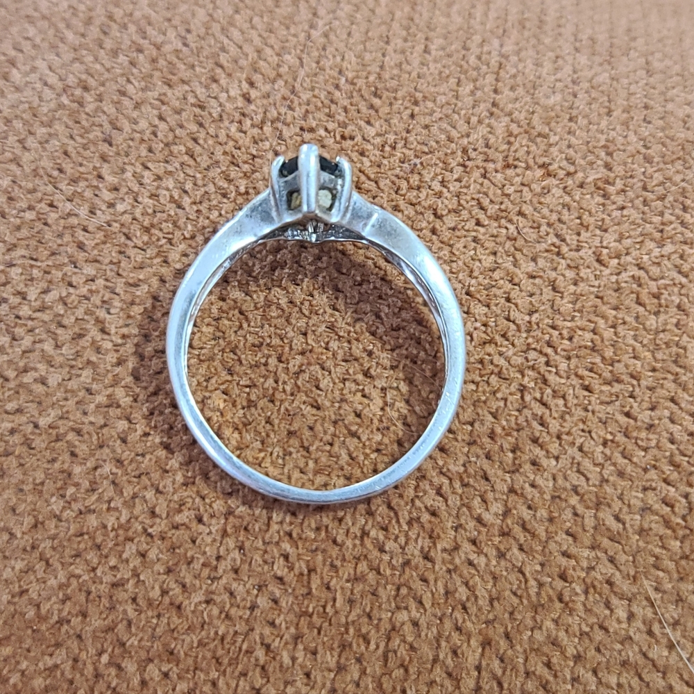 Sterling Silver Avon Black Onyx Marquise Stone Ring, Vintage 925 - Picture 3 of 9